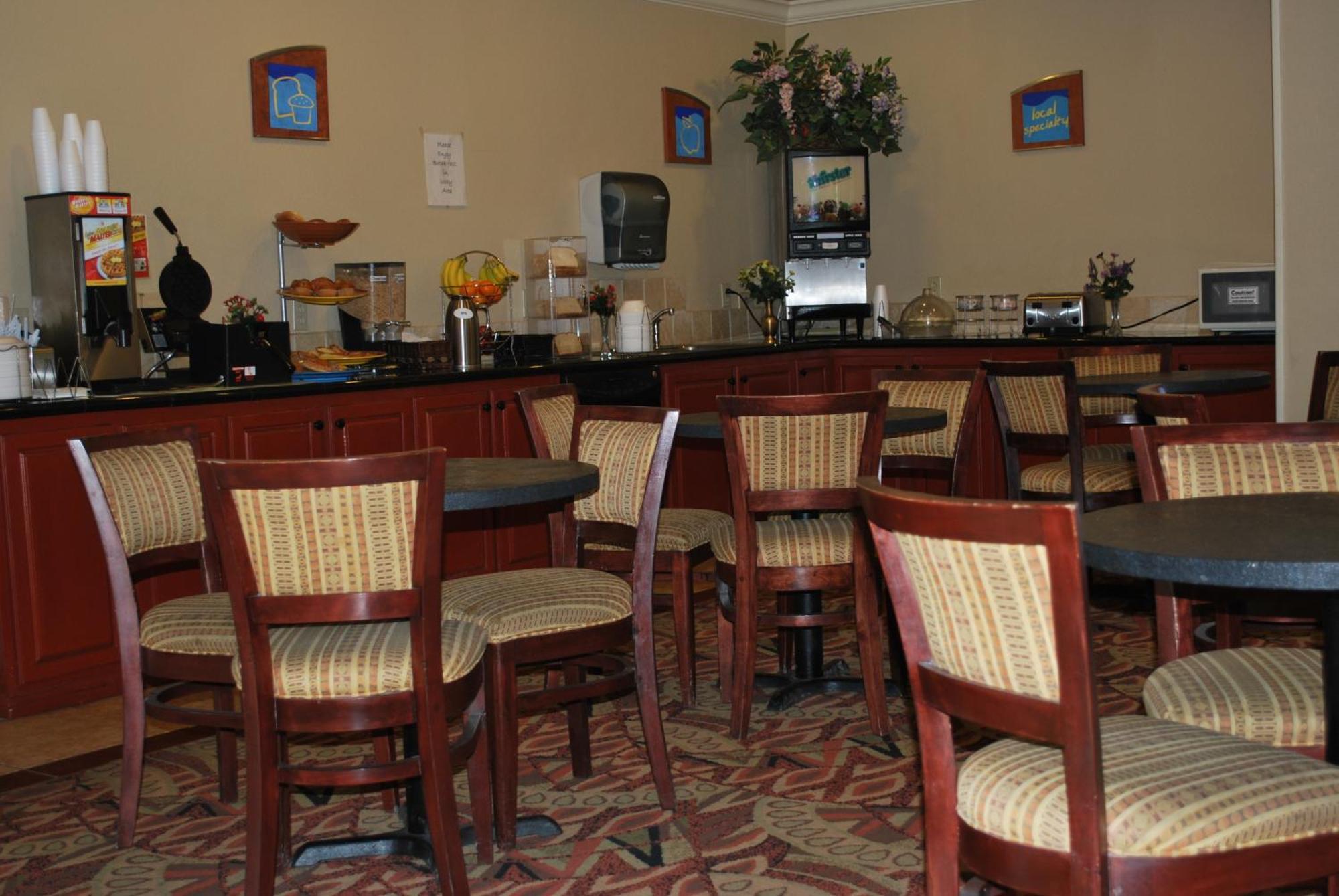 Americas Best Value Inn Lubbock East Kültér fotó