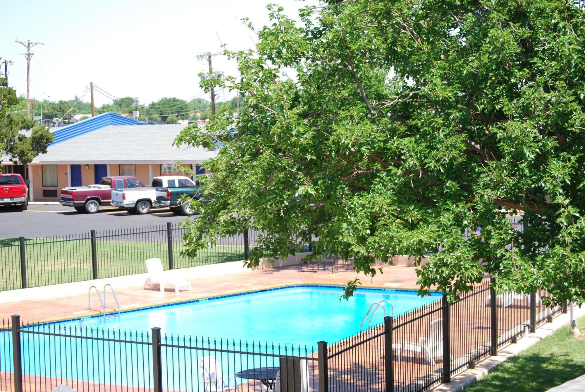 Americas Best Value Inn Lubbock East Kültér fotó