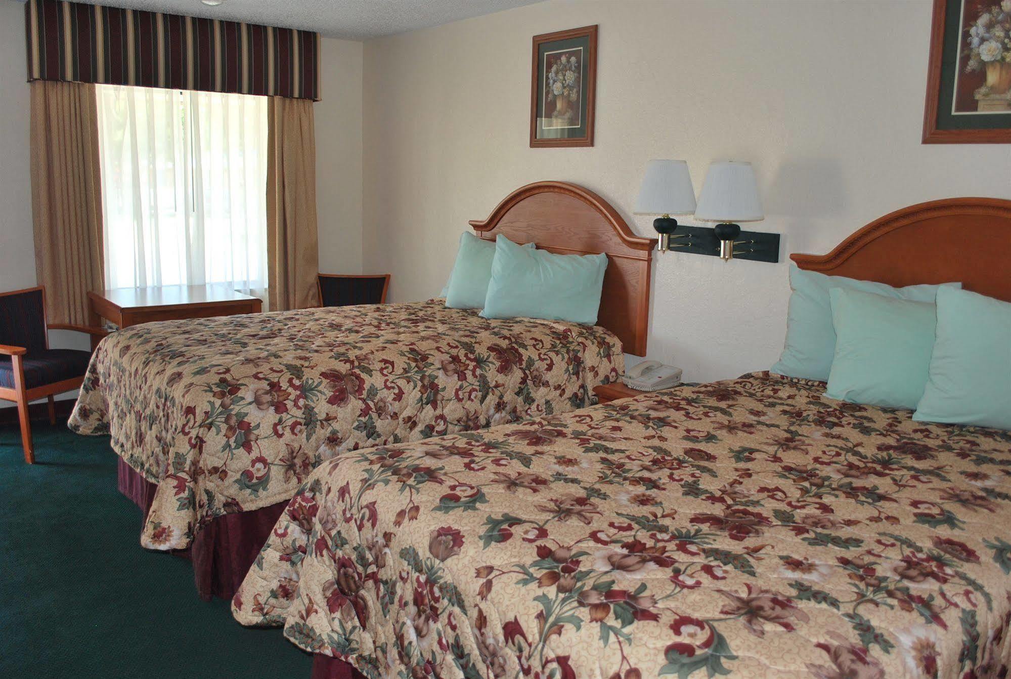 Americas Best Value Inn Lubbock East Kültér fotó
