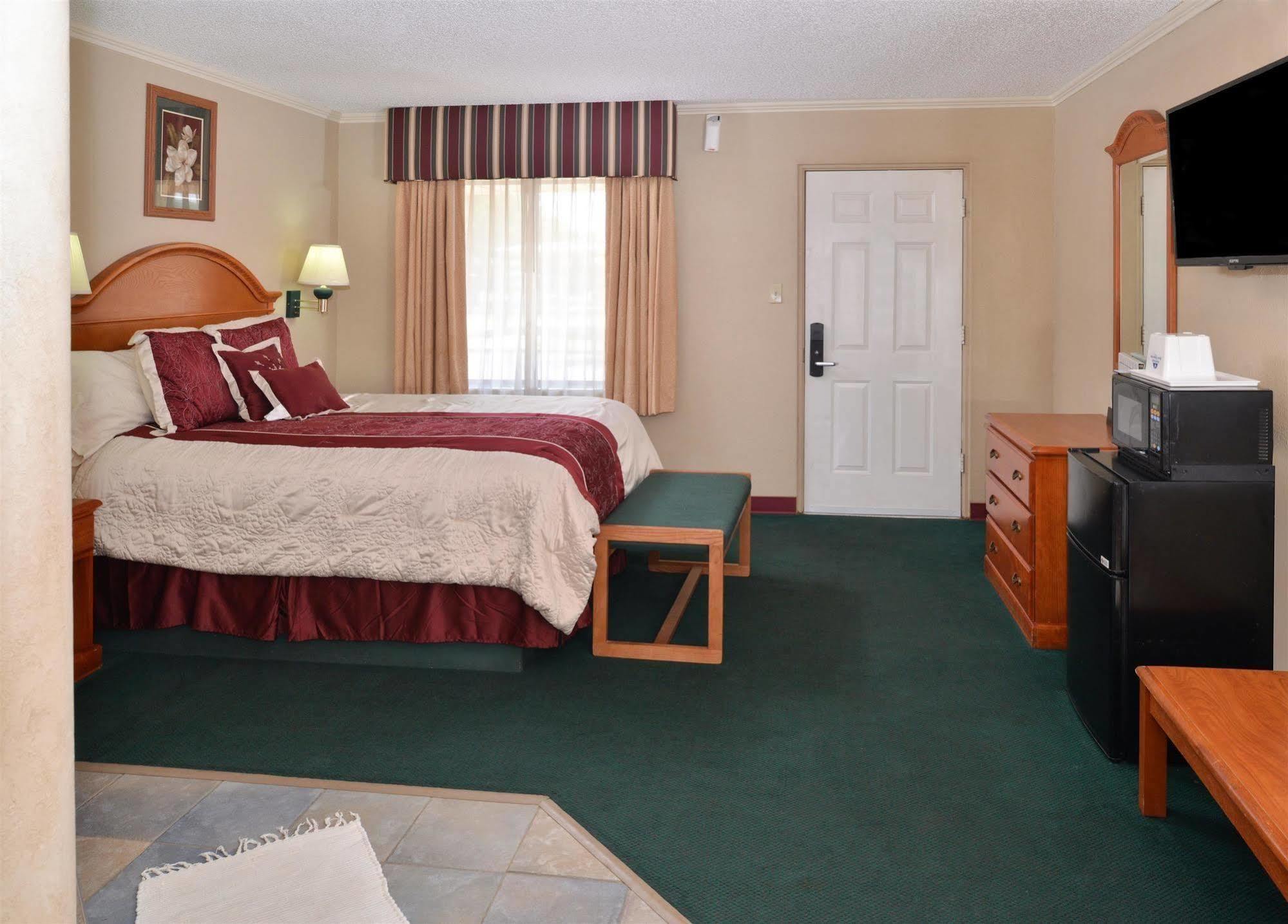 Americas Best Value Inn Lubbock East Kültér fotó