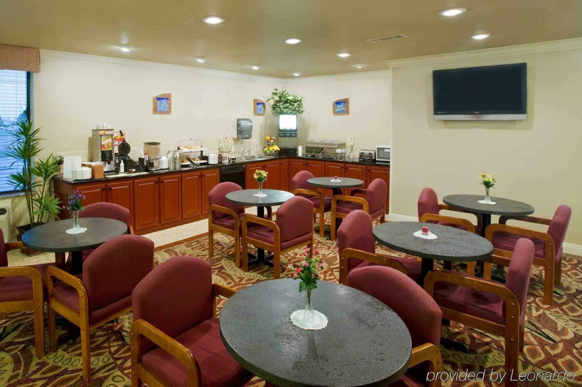 Americas Best Value Inn Lubbock East Kültér fotó