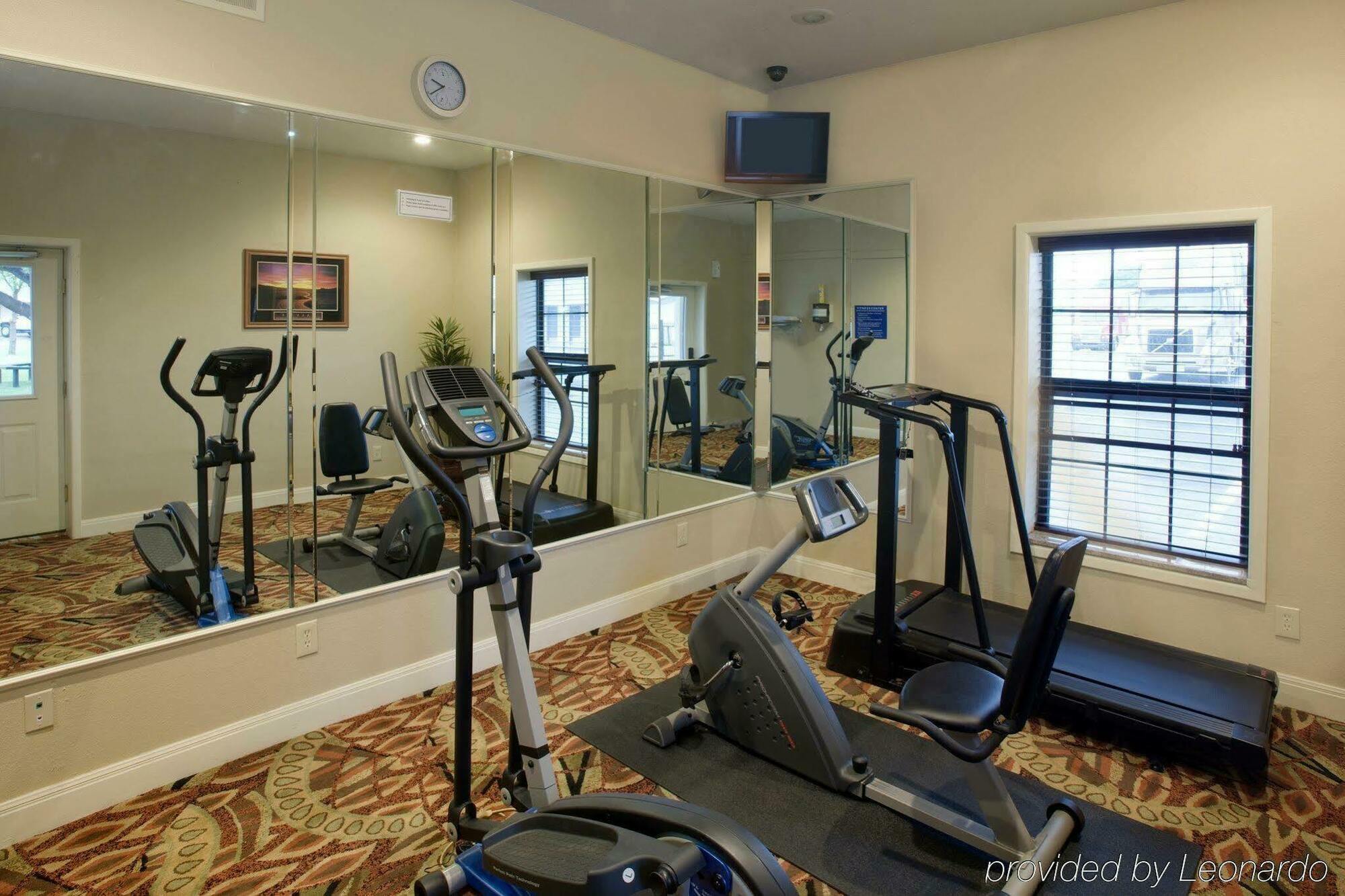 Americas Best Value Inn Lubbock East Kültér fotó